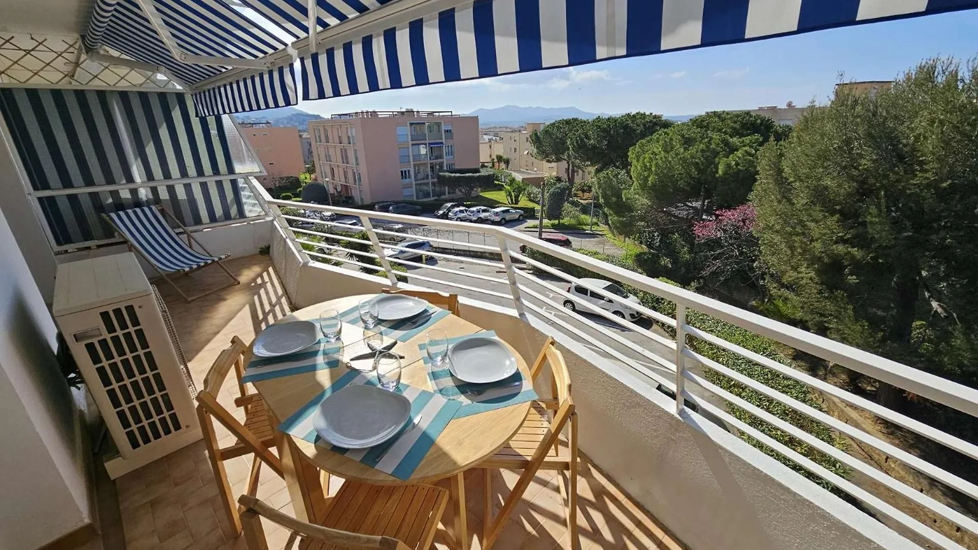 Bel Appartement, 6 Couchages, Wifi, Climatise, Parking, 10 Minutes A Pied De La Mer location